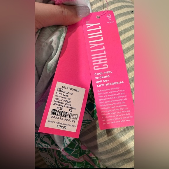 Lilly Pulitzer Karina Tunic SPF 50+ - Picture 5 of 5